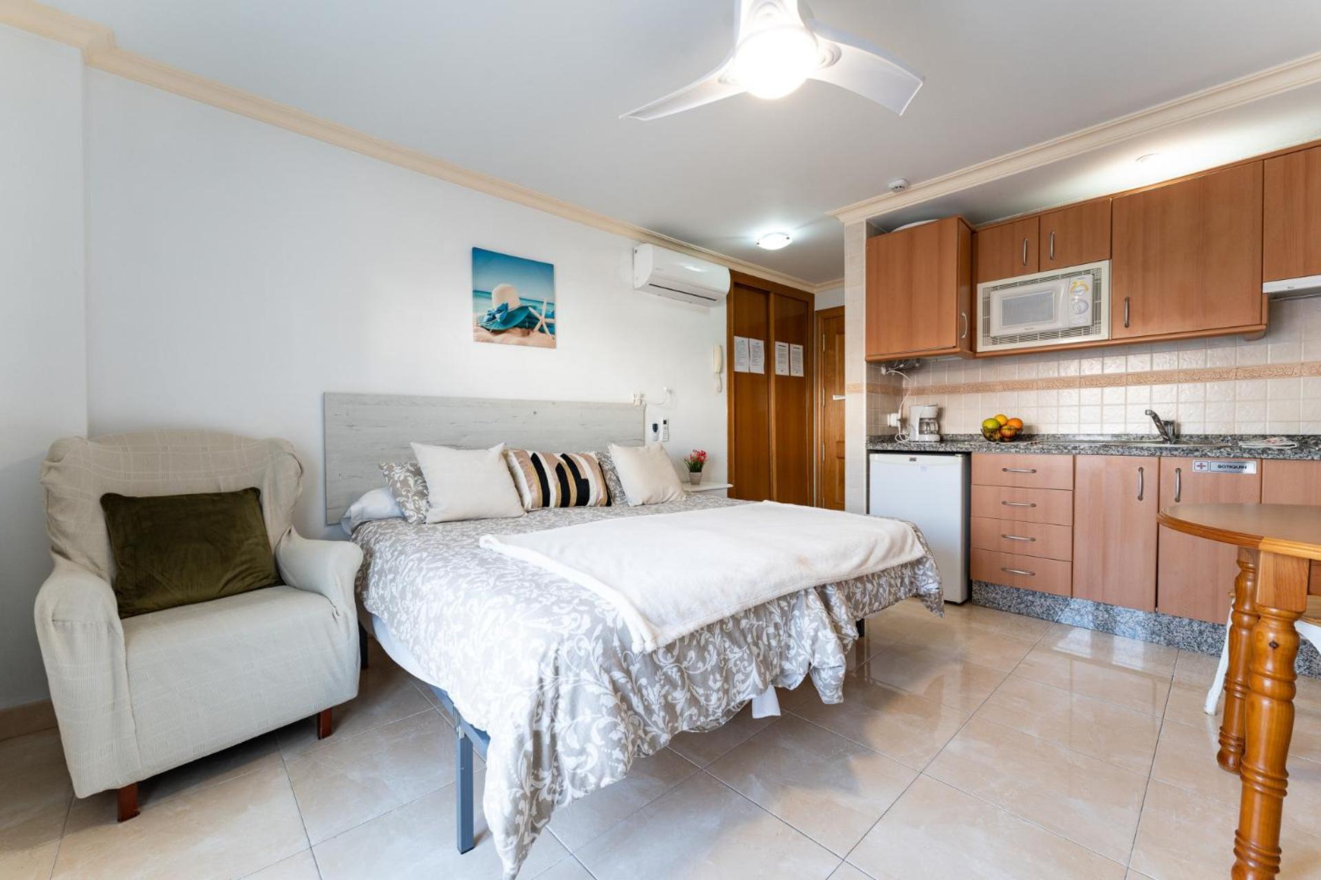 Malagasuite El Levante Apartments Torremolinos Esterno foto